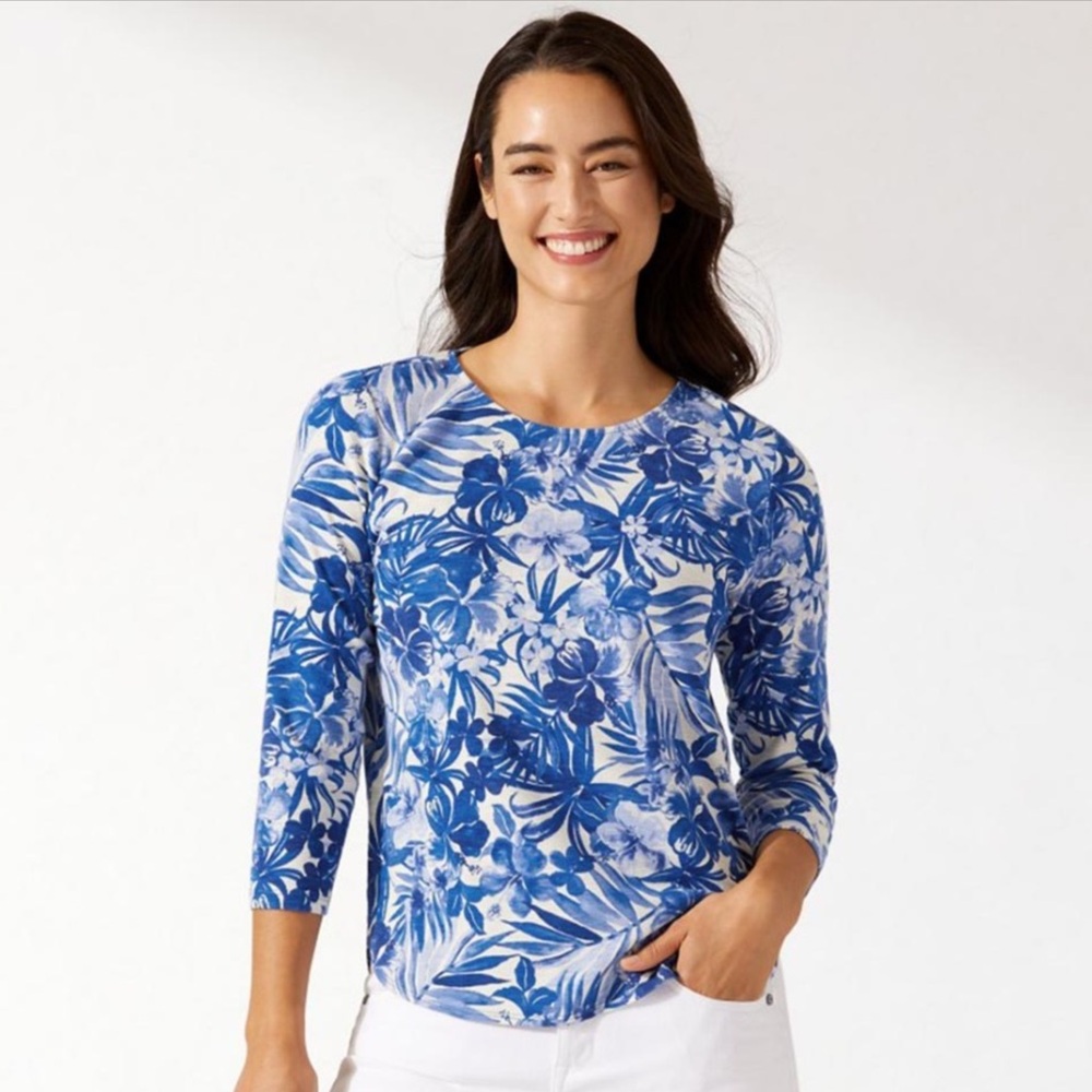 Tommy Bahama T-Shirt